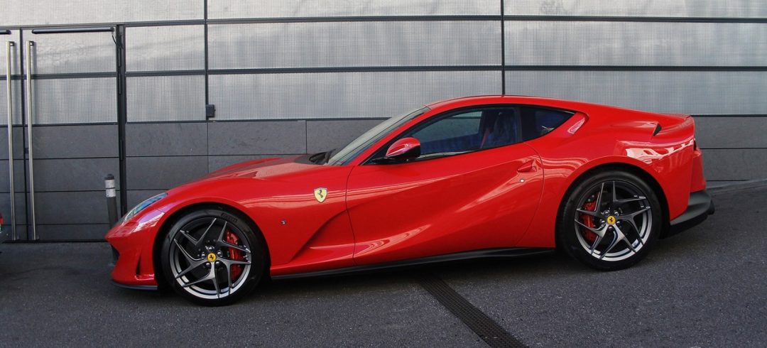 Ferrari 812 superfast фото